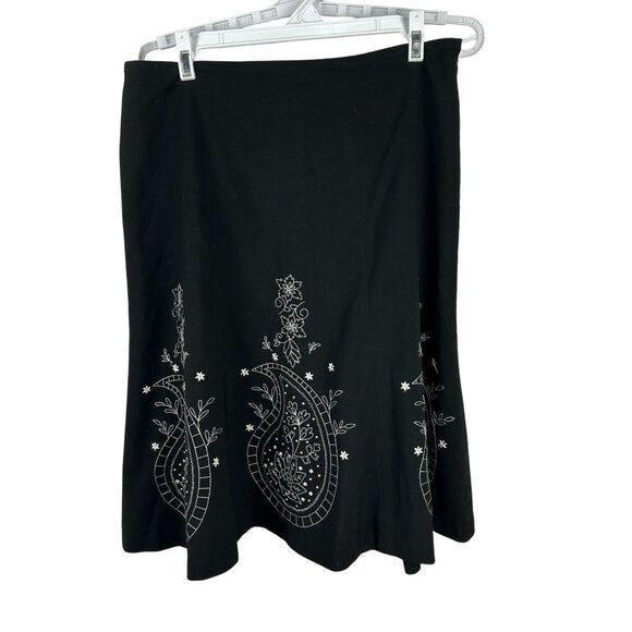 Ann Taylor Loft Petites Black & White Embroidered A-Line Skirt Size 10P - Picture 2 of 7